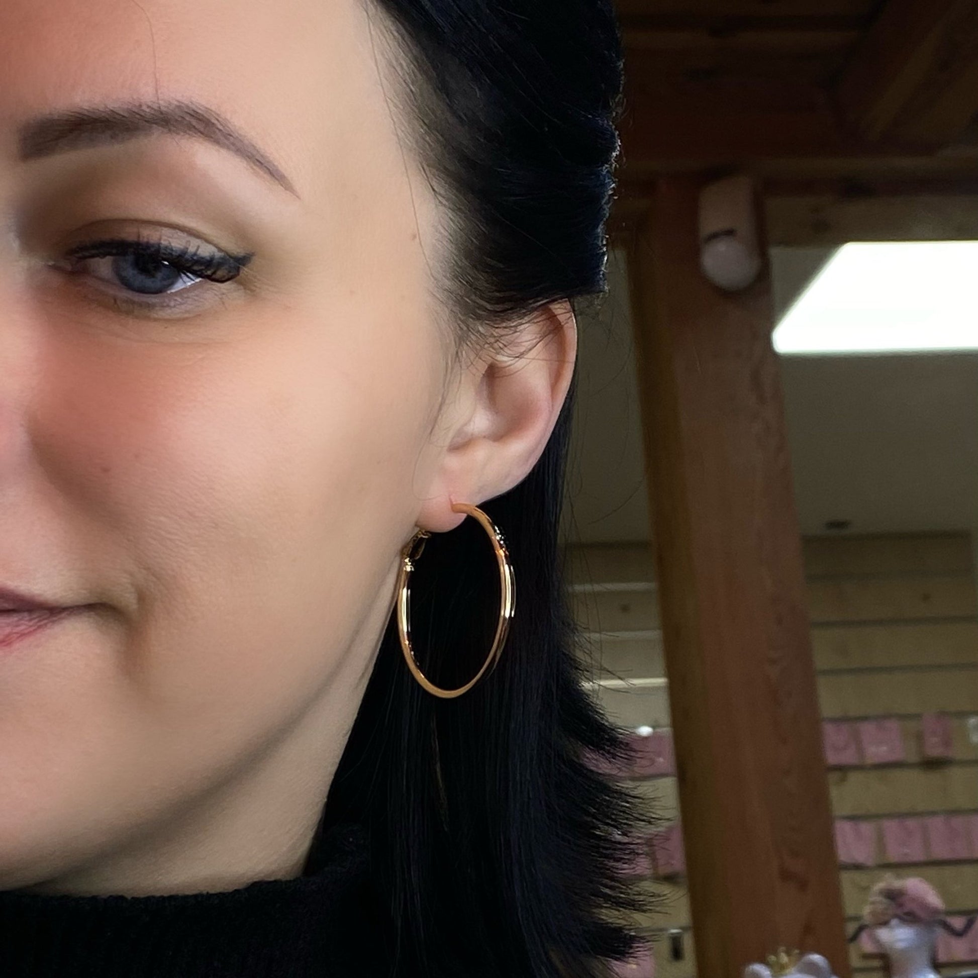 Bella Gold - Moteriškas auksas - Padengti auskarai su lanku 18k Auksiniai Auskarai Bella Gold Auskarai Klasikiniai auskarai su lanku