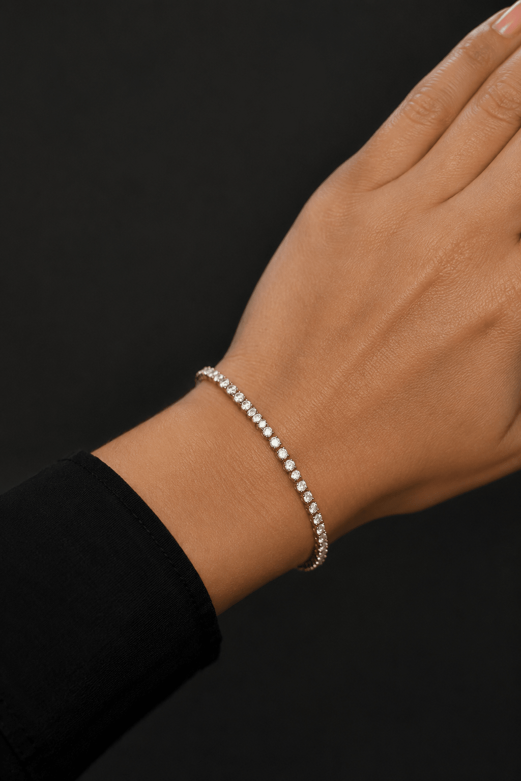Viktorija – 18k paauksuota teniso apyrankė su kubinio cirkonio oksido paauksuotais papuošalais moterims